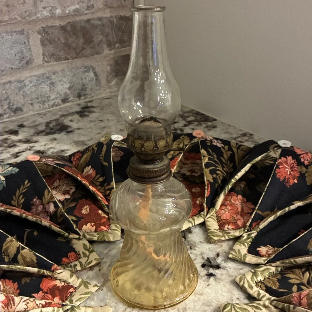 Vintage Plune & Atwood Acorn Oil Lamp